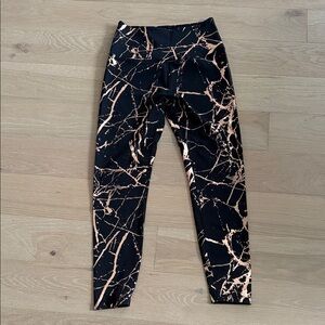 Beyond Yoga Black and Gold Splatter Kids Leggings